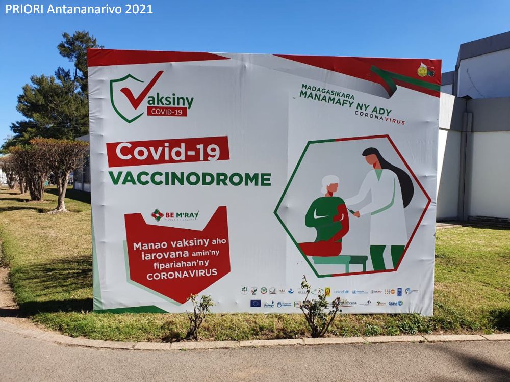 Corona-Impfung im Vaccinodrome Antananarivo Madagaskar Juni 2021